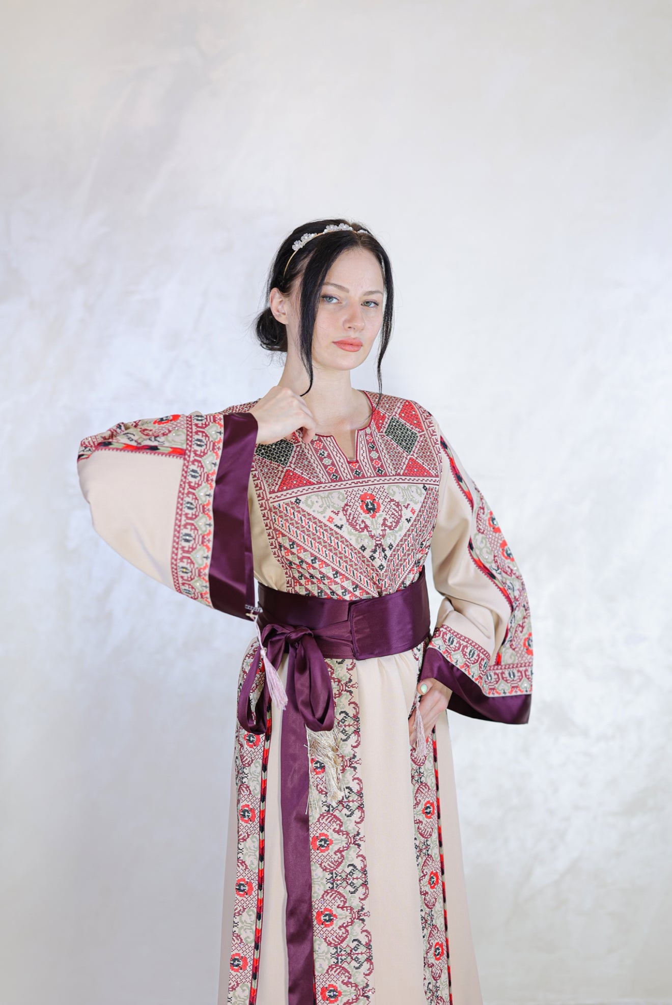 ثوب السندس – Thobe Al Sundus