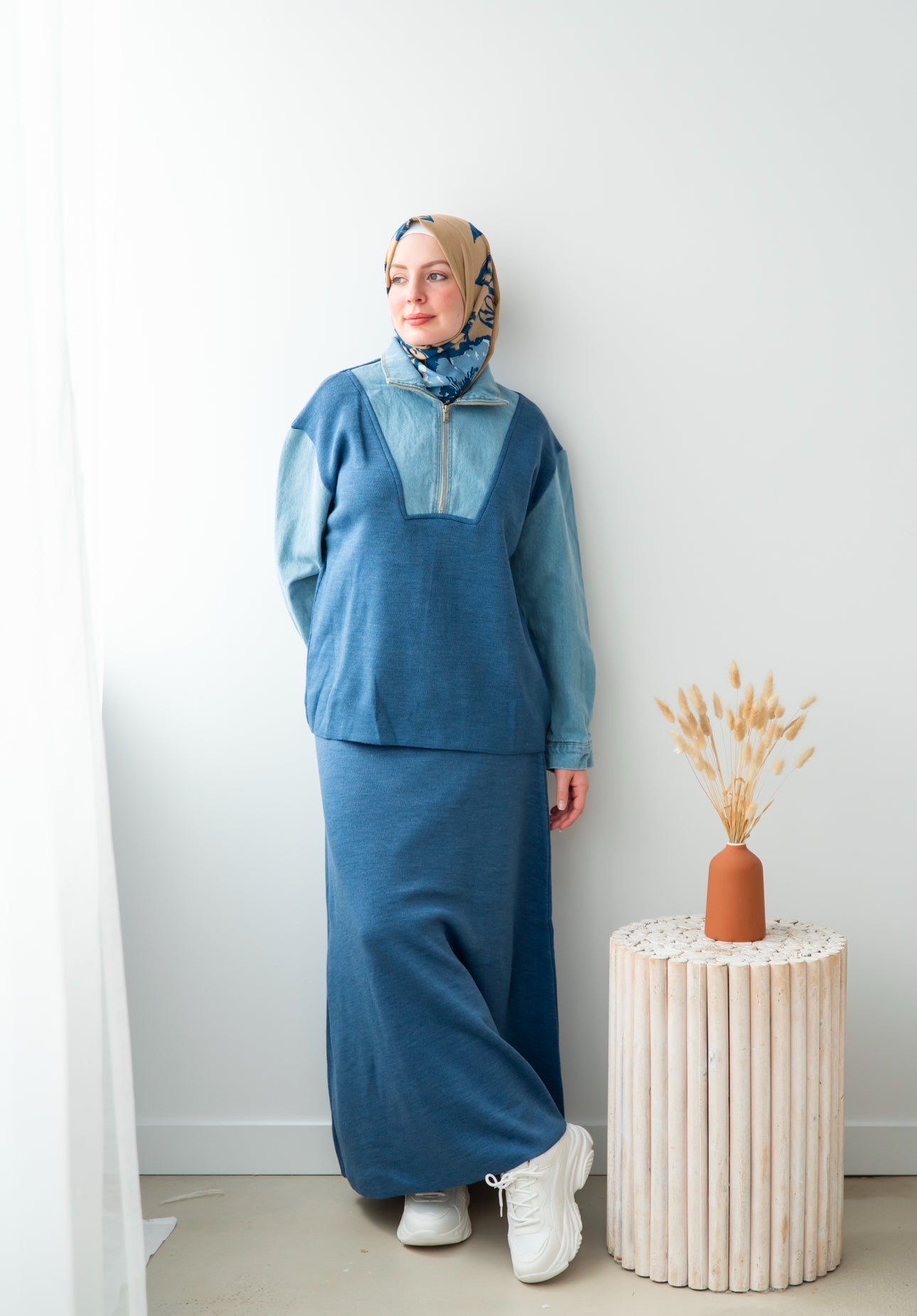 Denim Elegance Two-Piece Skirt Set طقم تنورة قطعتين أنيق
