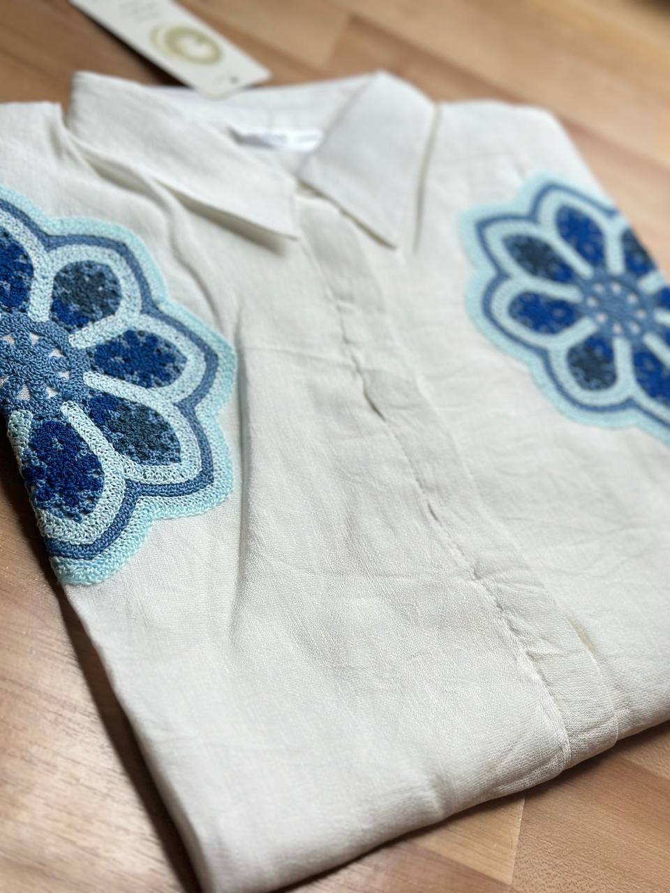 قميص الزهرات اليدوية | Handloom Petals Shirts (3 Colours)