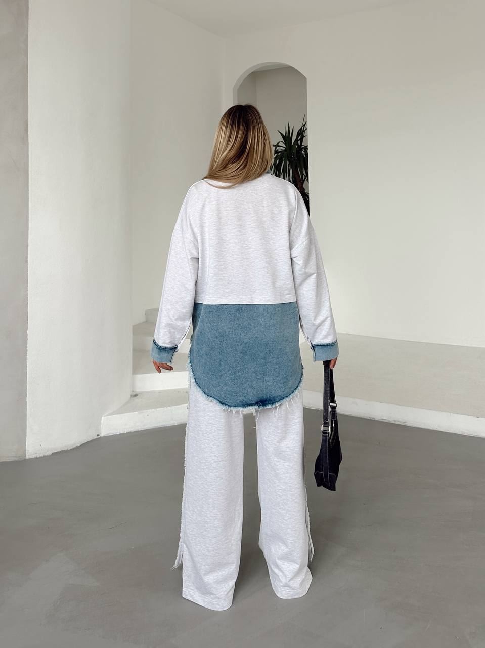 طقم كاجوال بدمج قطن ودنيم مع شريط جانبي وأزرار – Casual Cotton-Denim Set with Side Panel & Button Details (2 Colours)