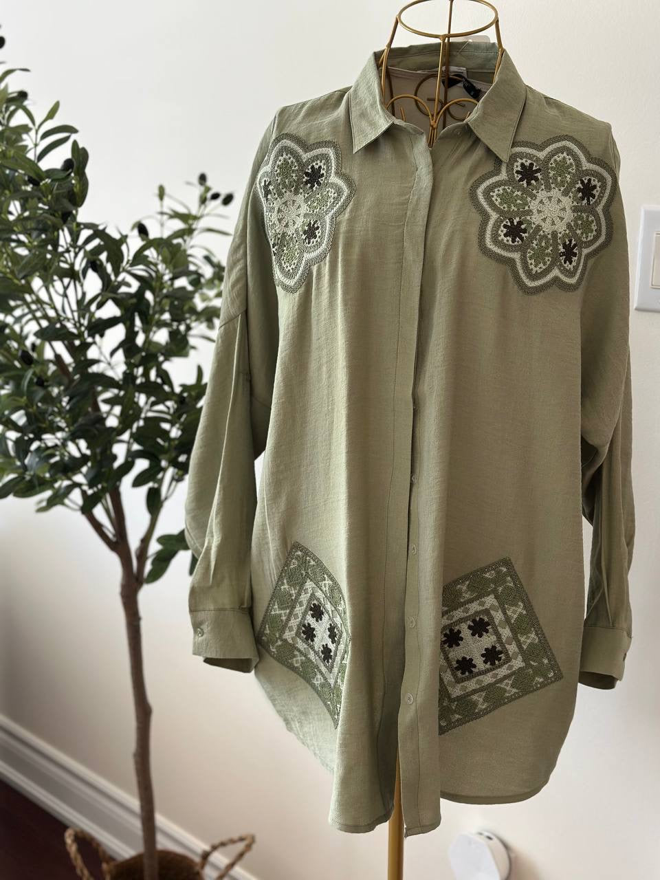 قميص الزهرات اليدوية | Handloom Petals Shirts (3 Colours)