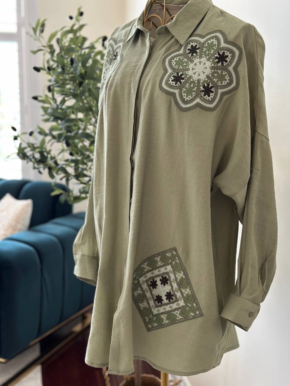 قميص الزهرات اليدوية | Handloom Petals Shirts (3 Colours)