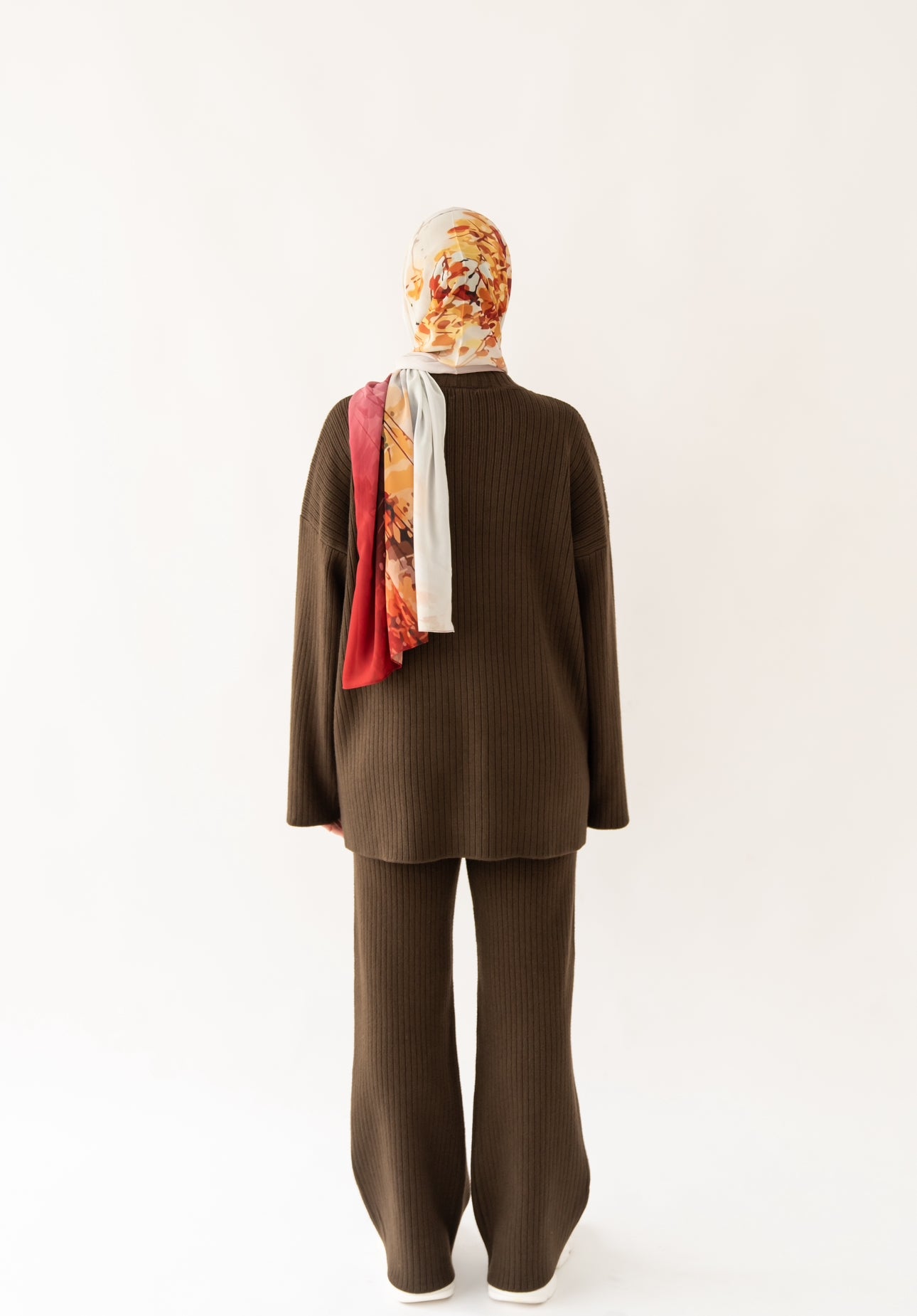 Refined Comfort Knitwear Set (Farah’s Collection) طقم كروشيه براحة وأناقة (مجموعة فرح)
