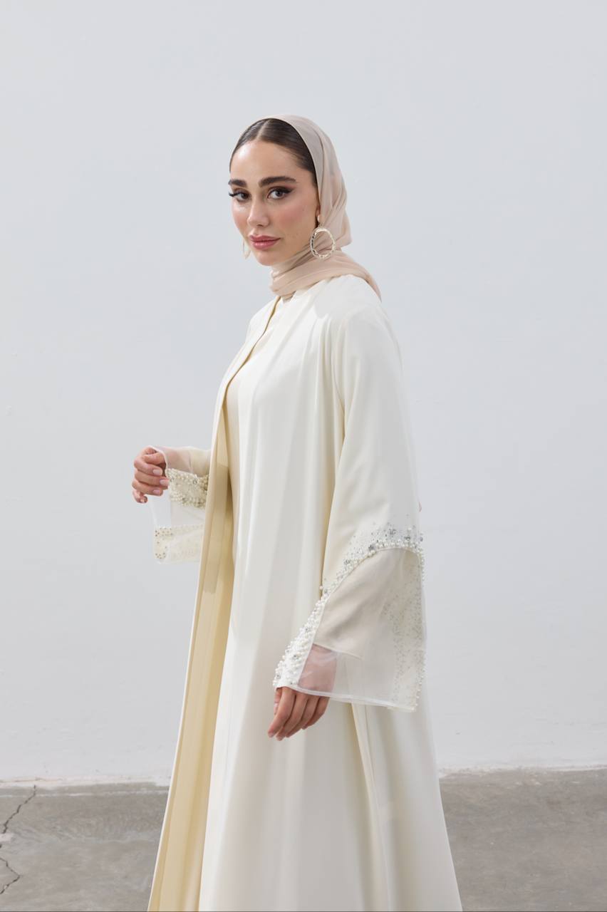 عباية اللؤلؤ الملكية | Royal Pearl Abaya
