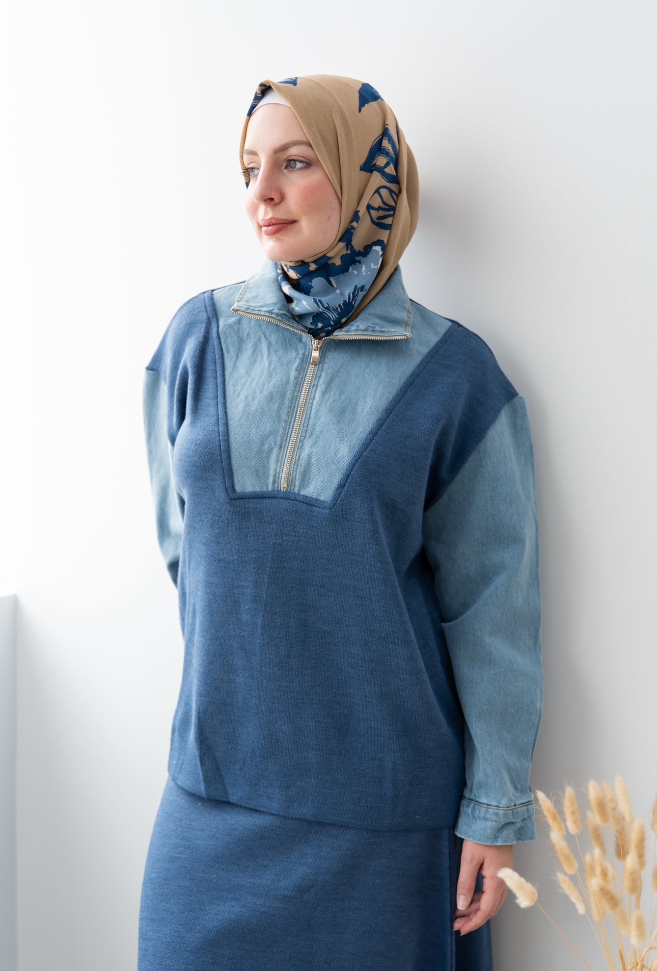 Denim Elegance Two-Piece Skirt Set طقم تنورة قطعتين أنيق