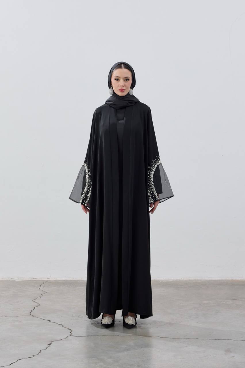 عباية اللؤلؤ الملكية | Royal Pearl Abaya