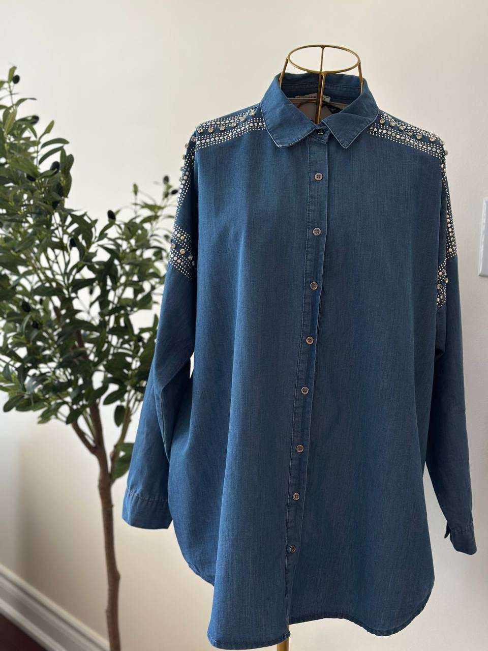 Shoulder Stars Jeans Shirt (2 Colours)✨
