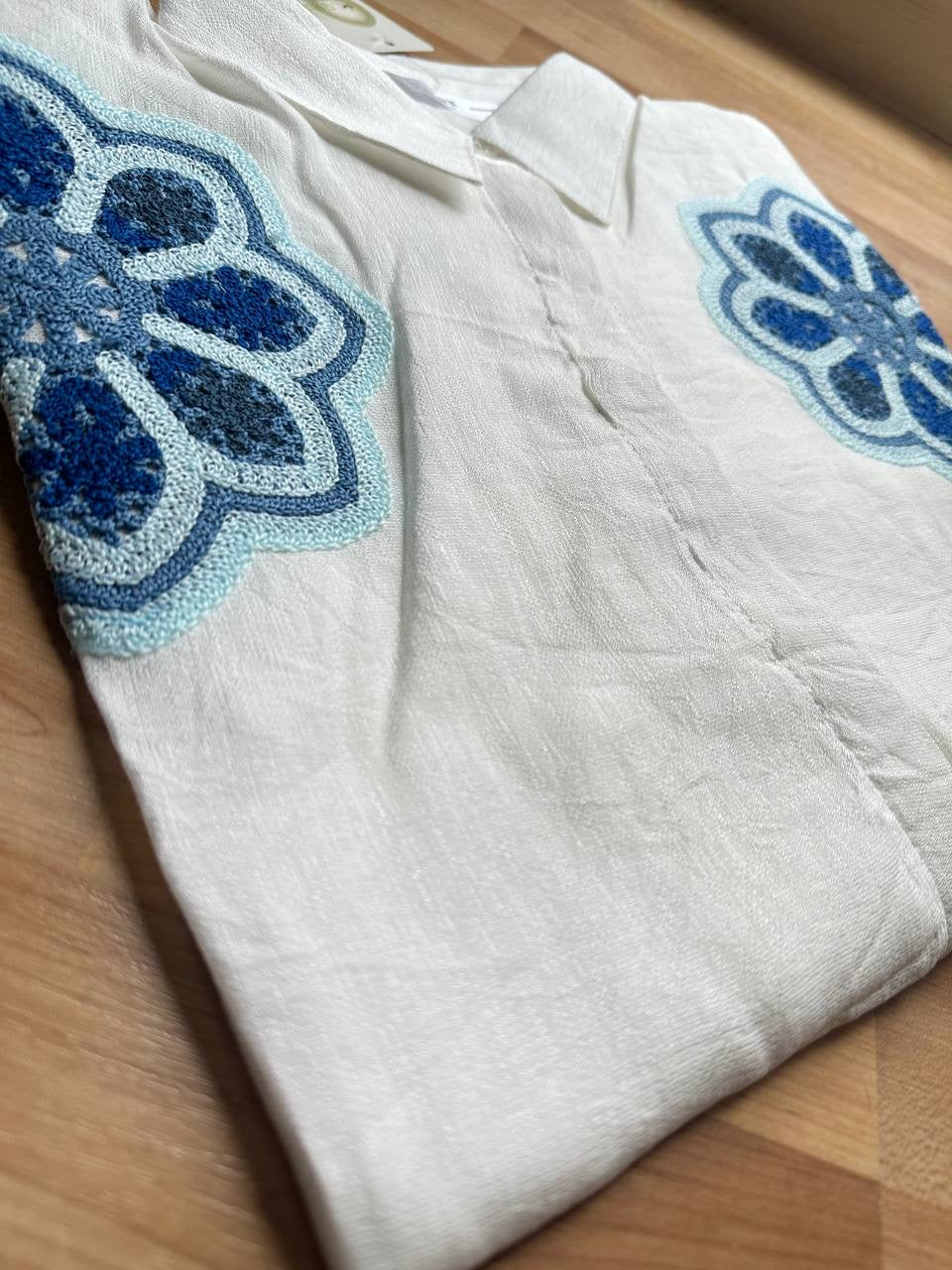 قميص الزهرات اليدوية | Handloom Petals Shirts (3 Colours)