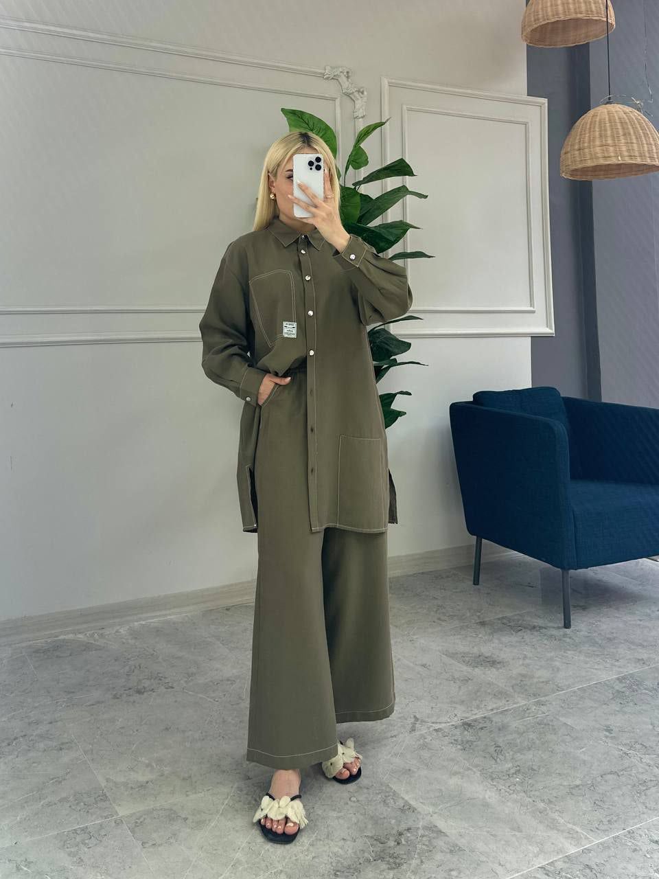 طقم كاجوال مكوّن من قميص بأزرار وبنطلون واسع – Casual Set with Button-Down Shirt & Wide-Leg Pants (4 Colours)