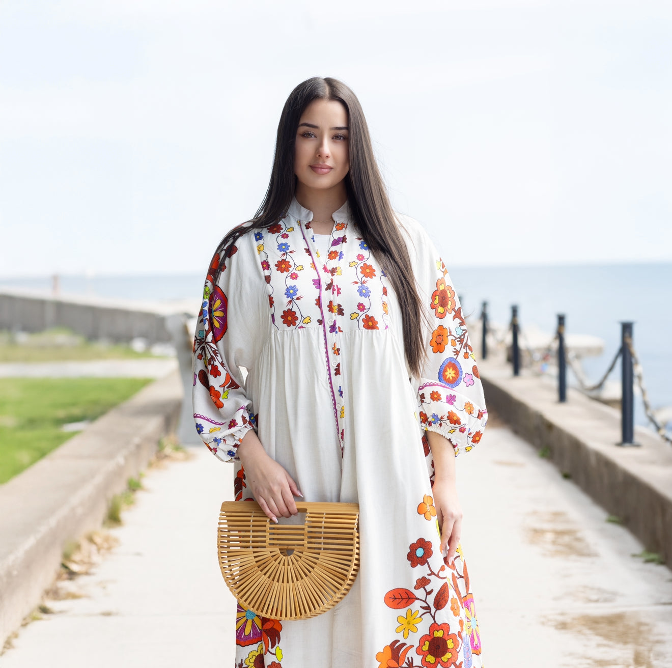 Blossoms in Black – زهور على السواد 💞 (2 colours)