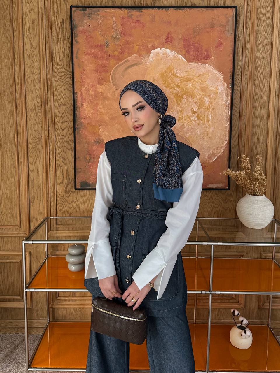 The Signature Denim Set with a Braided Belt | طقم الجينز المميز مع حزام جدولة