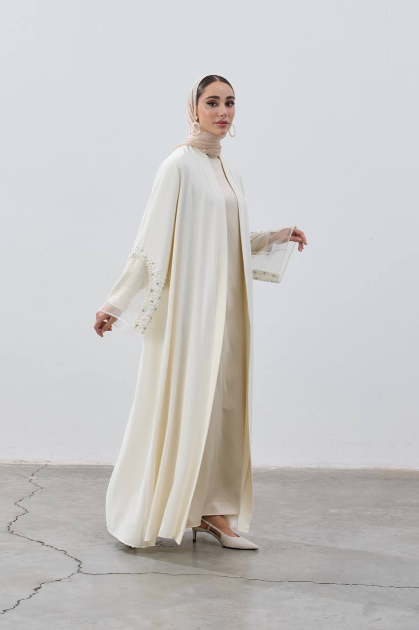عباية اللؤلؤ الملكية | Royal Pearl Abaya