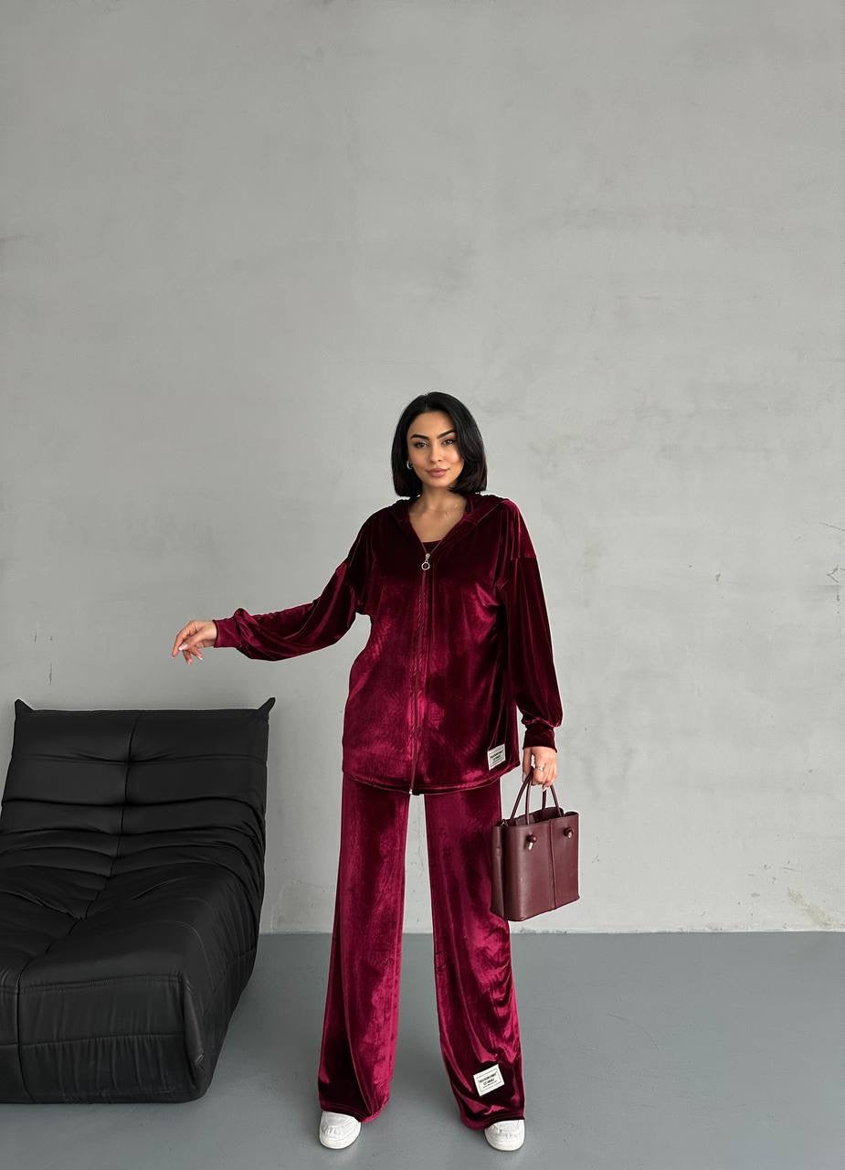 طقم مخملي أنيق وعملي من 3 قطع – Elegant & Practical 3-Piece Velvet