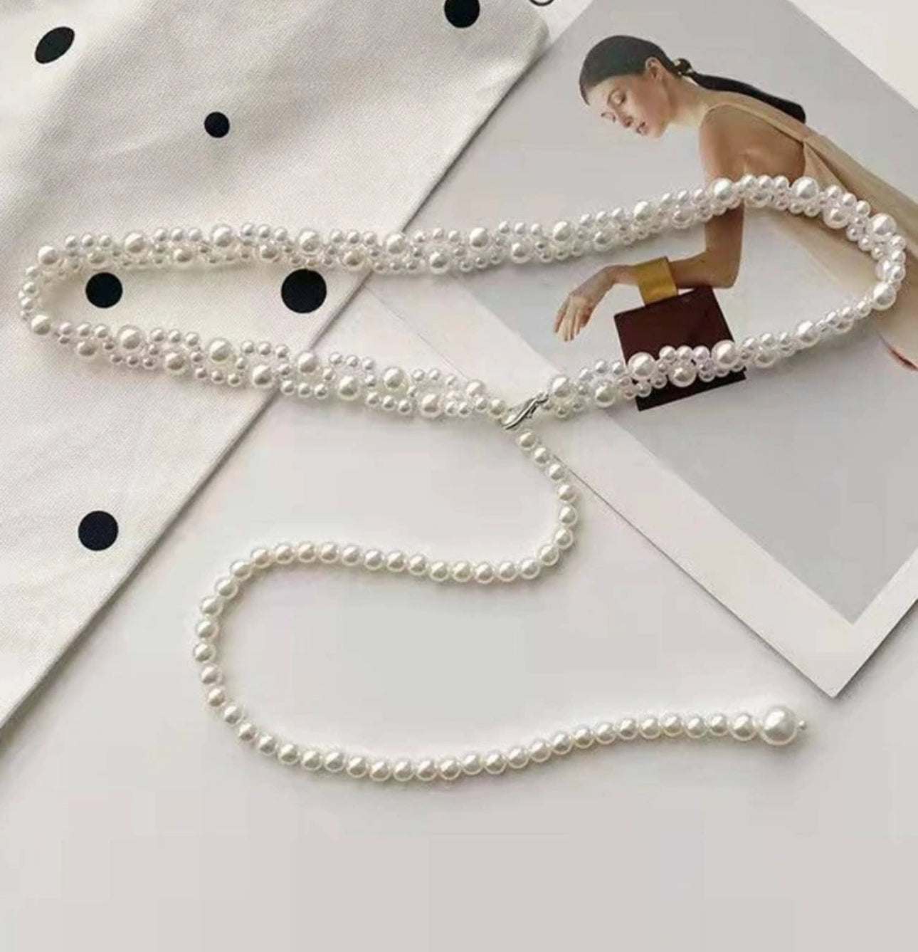 Elegant Pearl Belt
