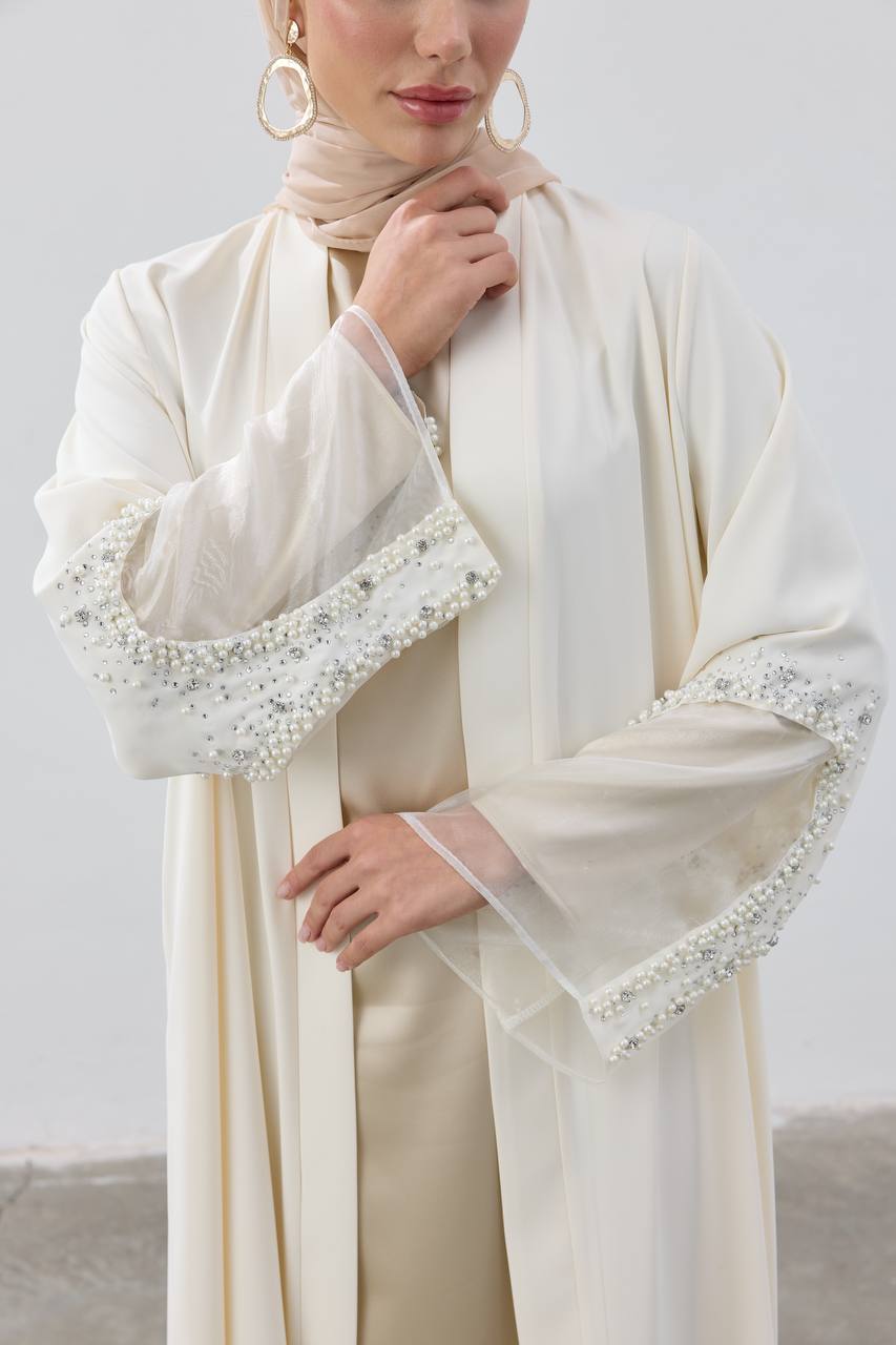 عباية اللؤلؤ الملكية | Royal Pearl Abaya