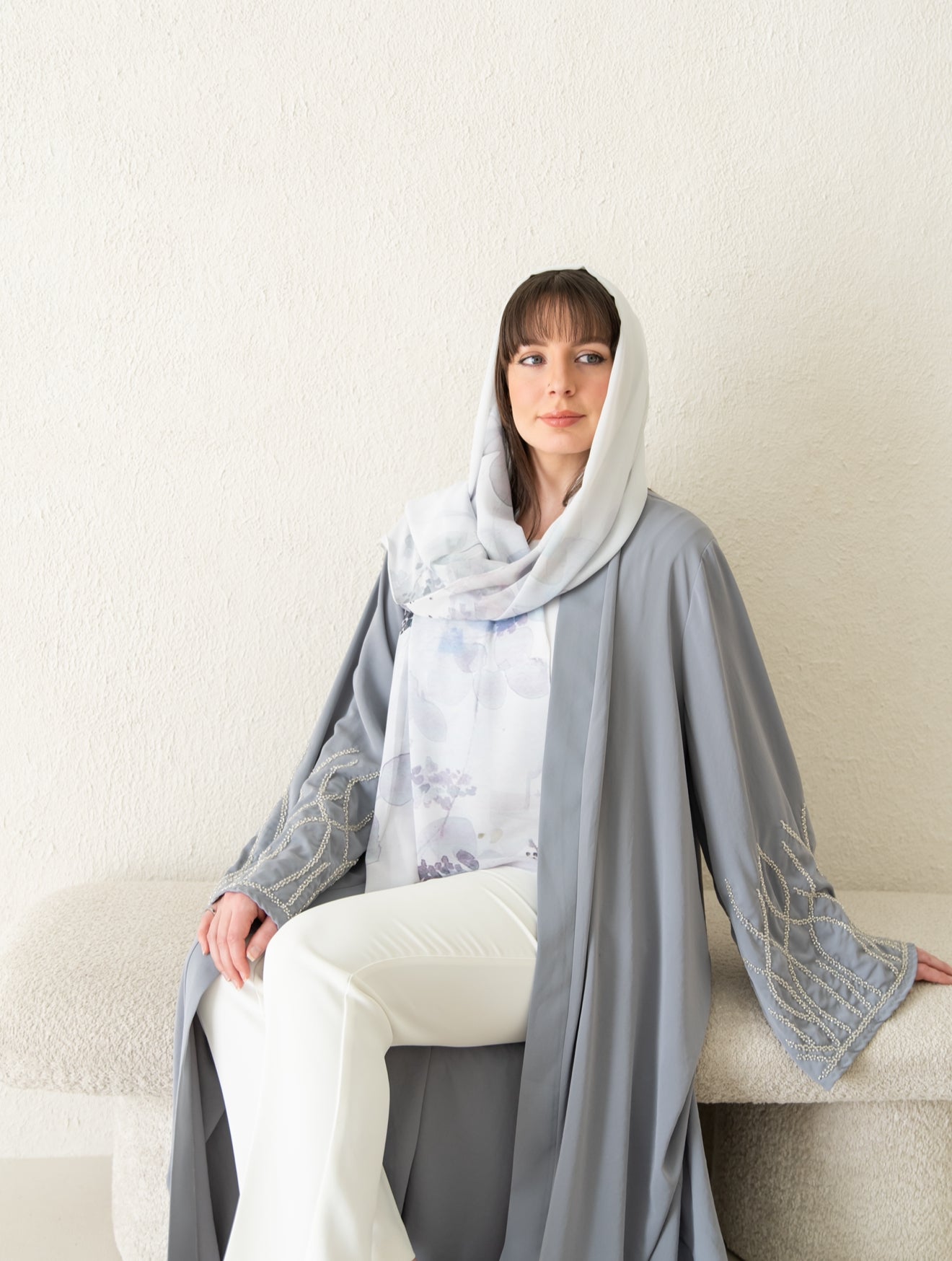 عباءة رِواء - The Riway Abaya (٣ الوان)