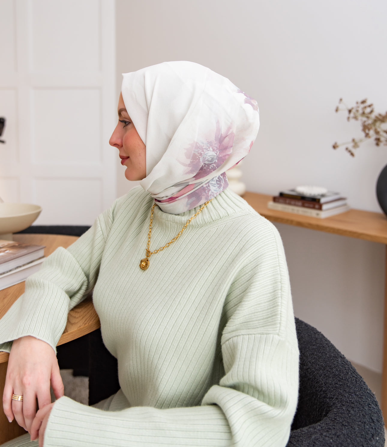 Refined Comfort Knitwear Set (Farah’s Collection) طقم كروشيه براحة وأناقة (مجموعة فرح)
