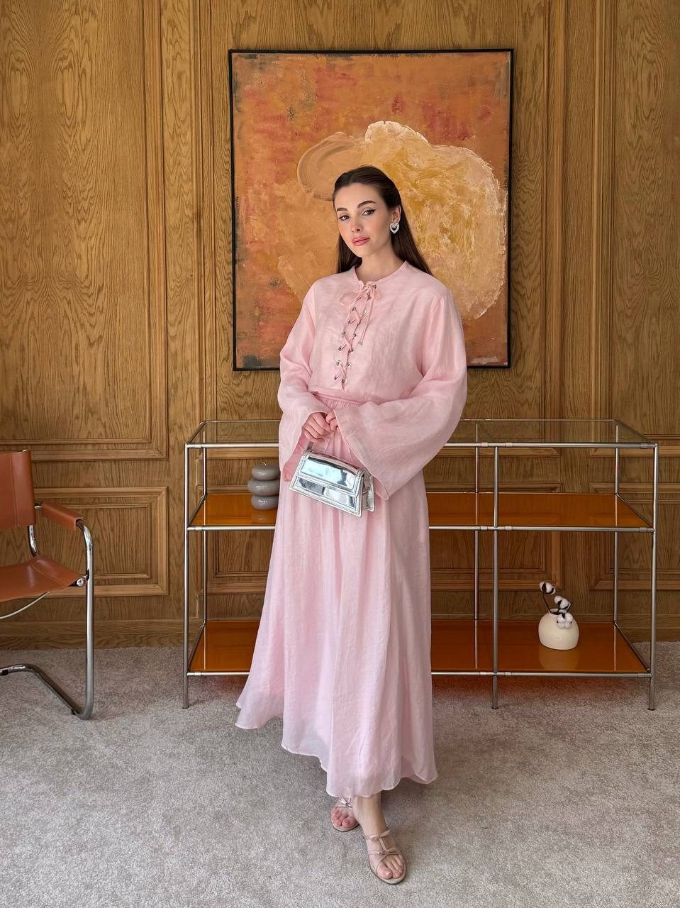 طقم تنورة بأزرار زخرفية وأكمام واسعة – Skirt Set with Decorative Buttons & Wide Sleeves(2 Colours) (مبطن كامل)