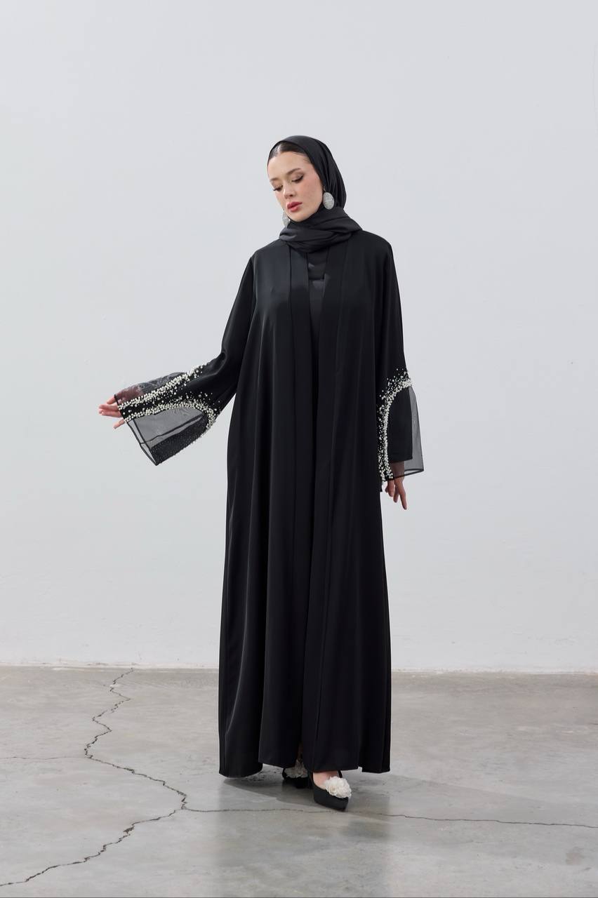 عباية اللؤلؤ الملكية | Royal Pearl Abaya