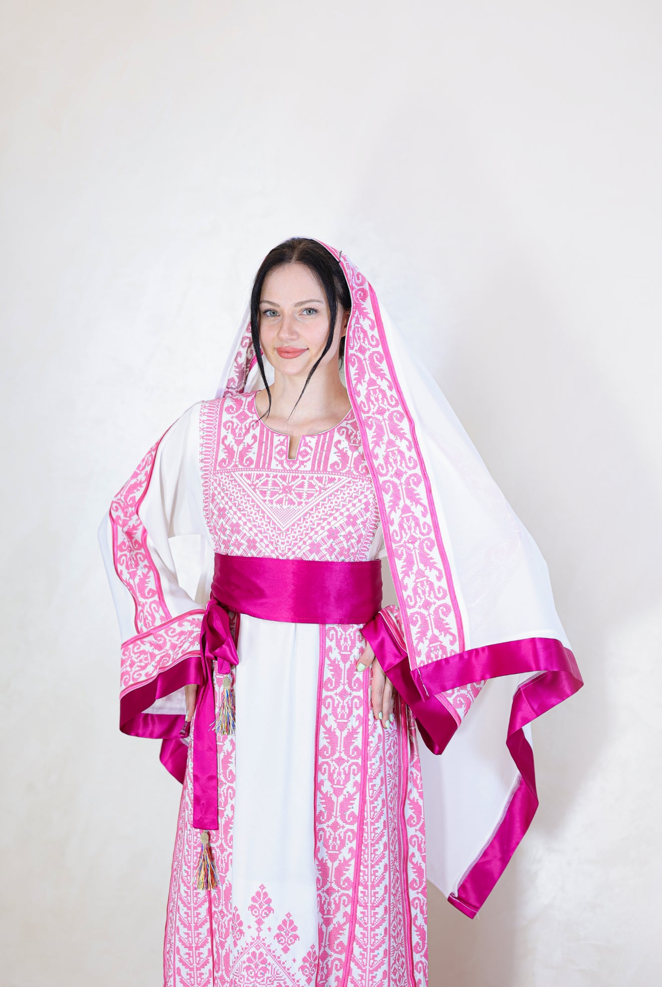ثوب الريم – Thobe Al Reem