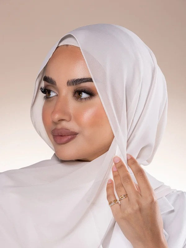 حجاب شيفون لون نود Nude-colored chiffon hijab