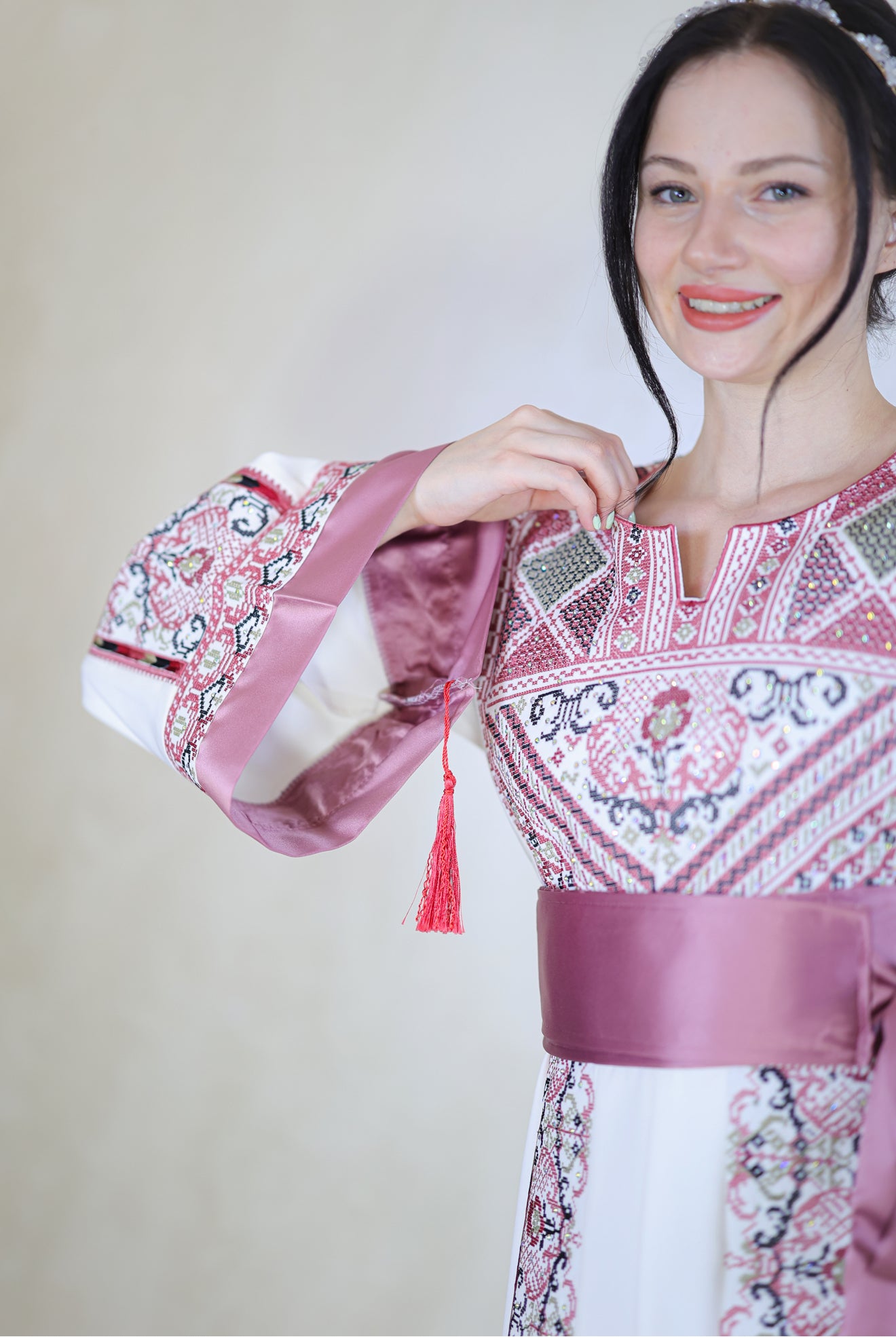 ثوب ليلة الحناء – Thobe Laylat Al Henna