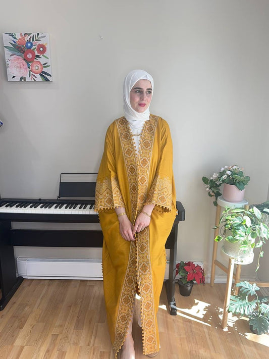عباءة التطريز الفلسطيني