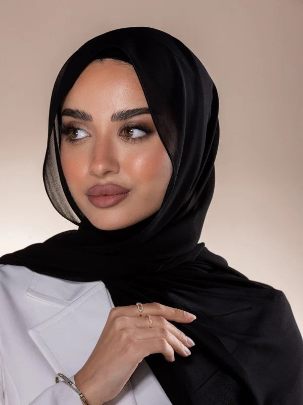 حجاب شيفون اسود - Black chiffon hijab
