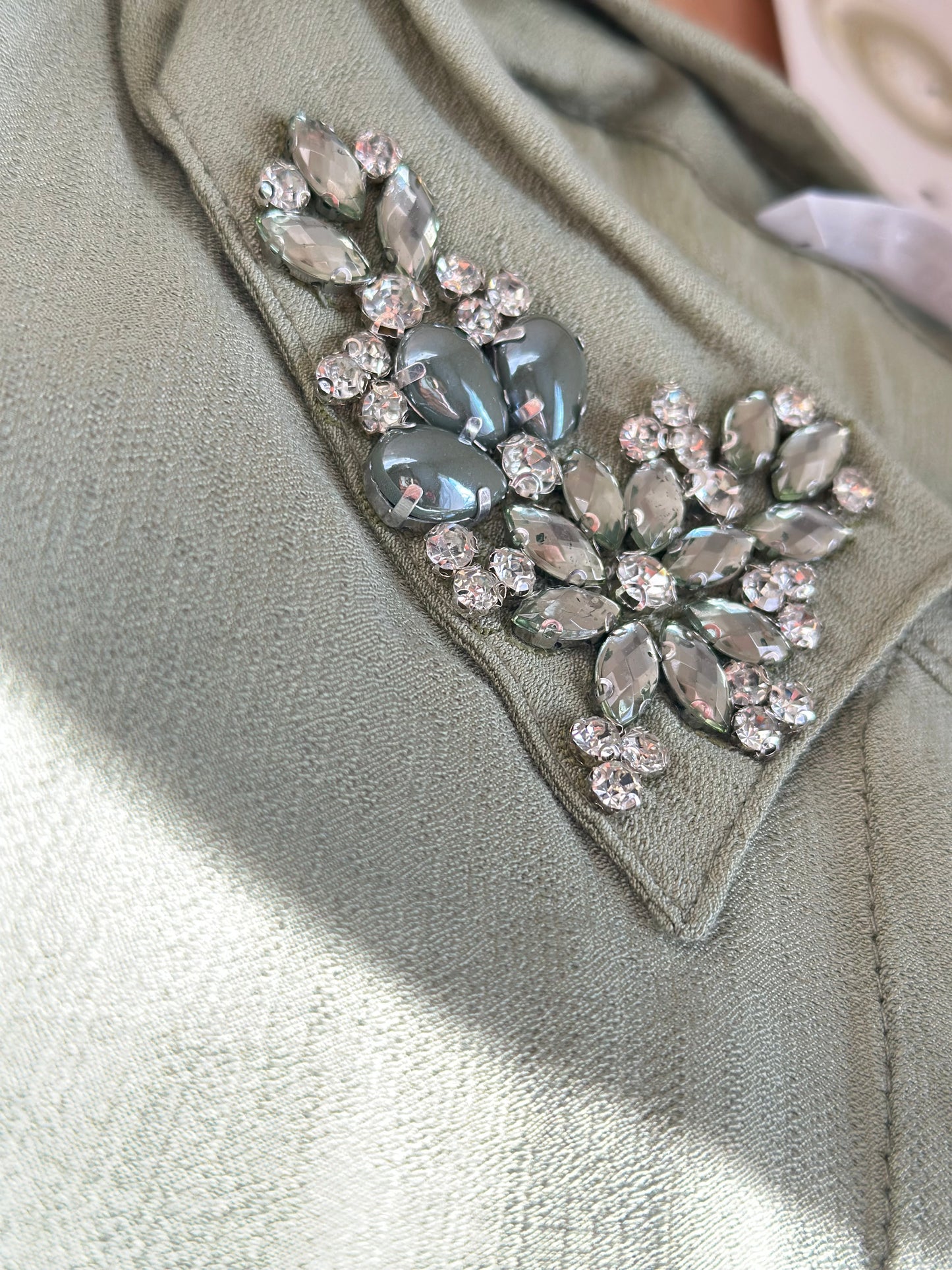 Shirt of Diamond Elegance | قميص أناقة الألماس (6 Colours)