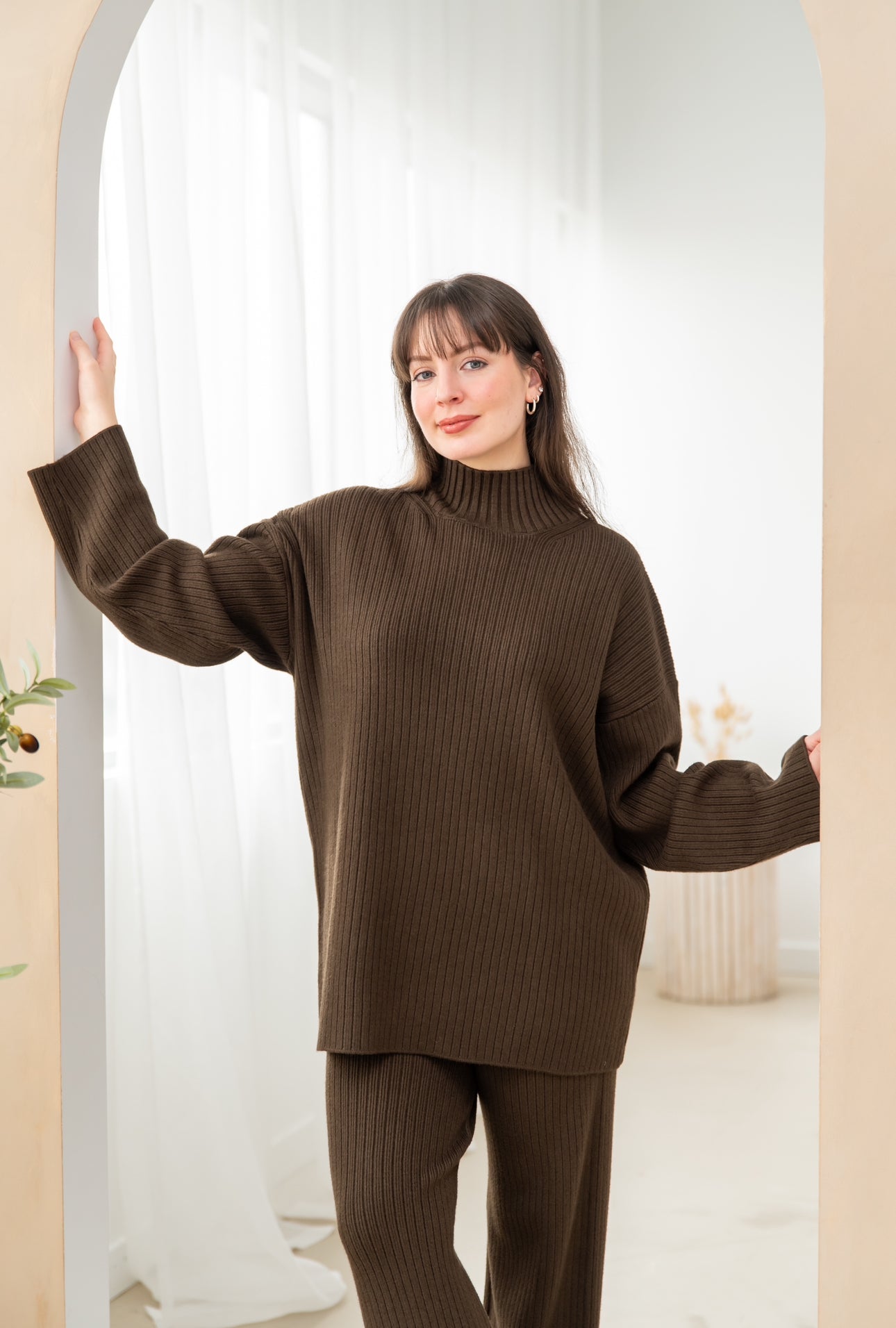 Refined Comfort Knitwear Set (Farah’s Collection) طقم كروشيه براحة وأناقة (مجموعة فرح)