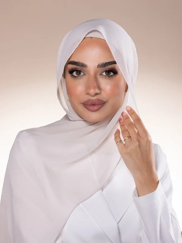 حجاب شيفون لون نود Nude-colored chiffon hijab