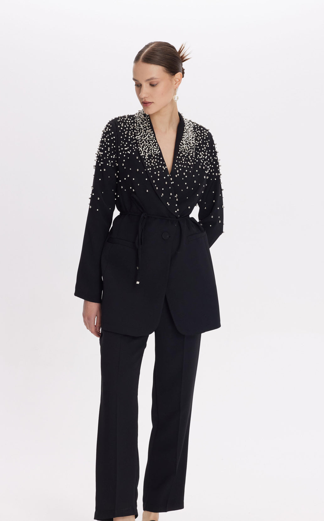 1Pc Blazer with Pearl Embellishments🥹🖤