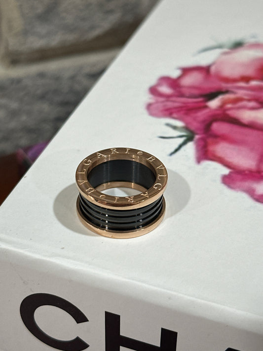 Vgri Ring (Black&Bronze)