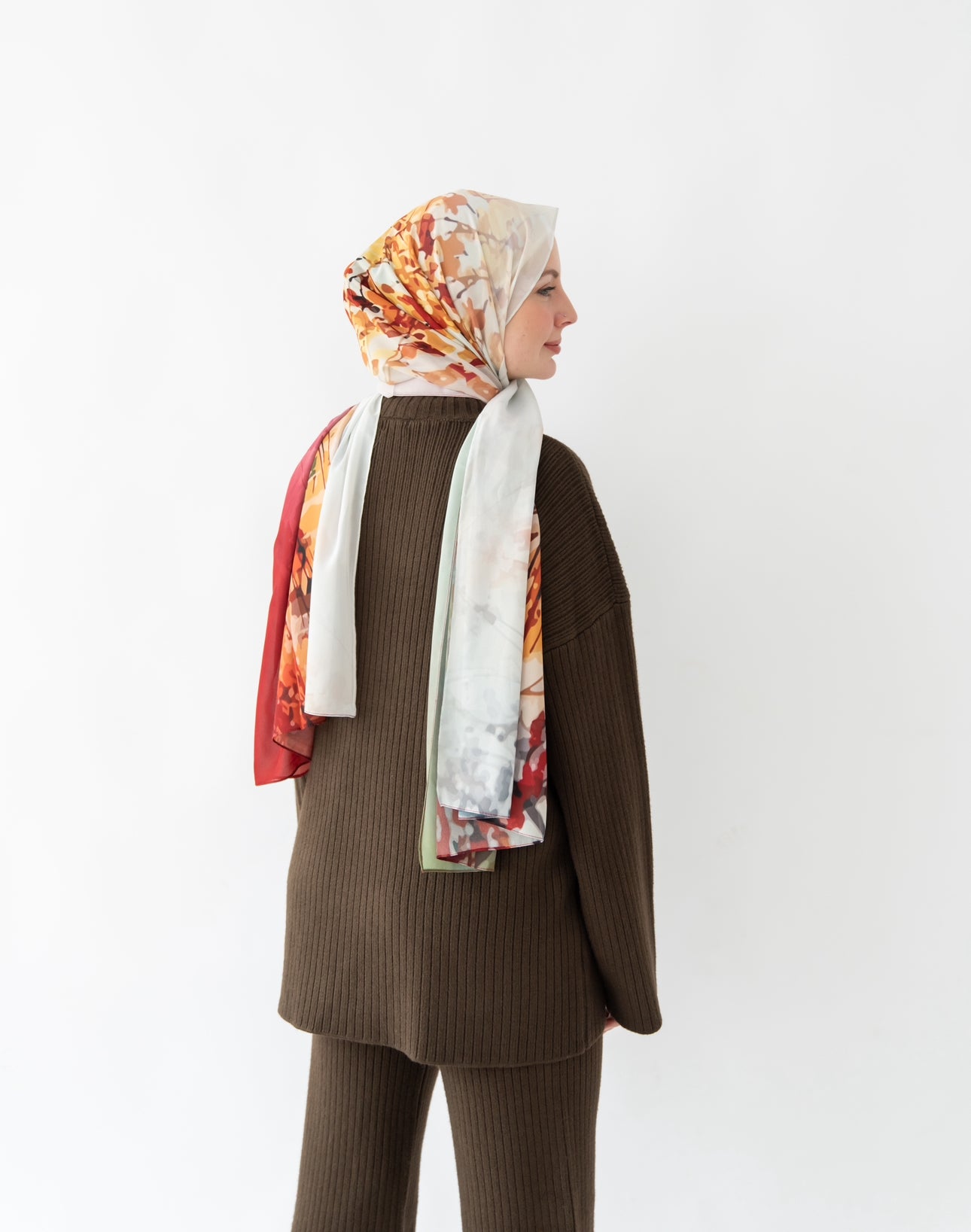 Refined Comfort Knitwear Set (Farah’s Collection) طقم كروشيه براحة وأناقة (مجموعة فرح)