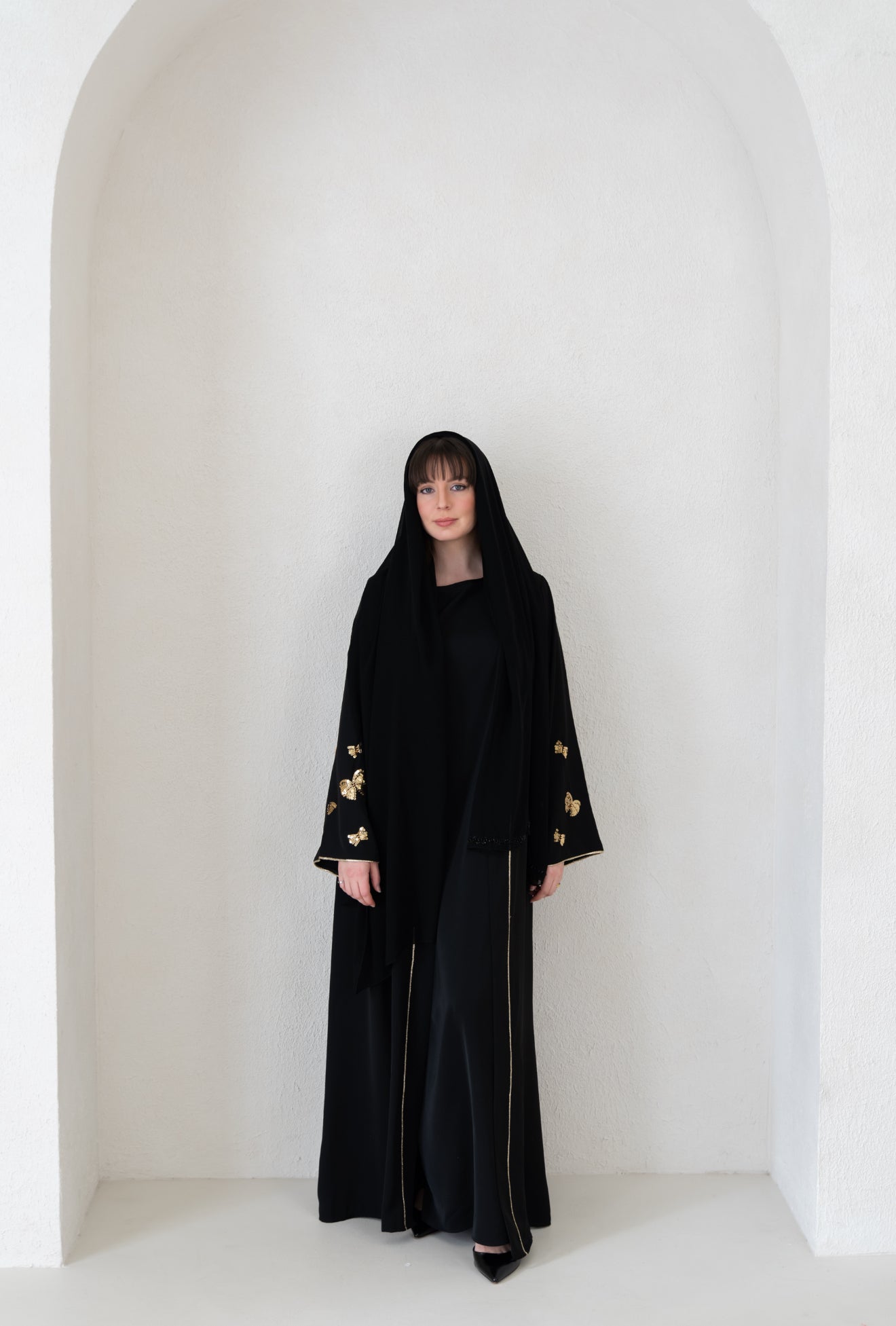 عباءة فراشات الذهب - The Golden Butterflies Abaya