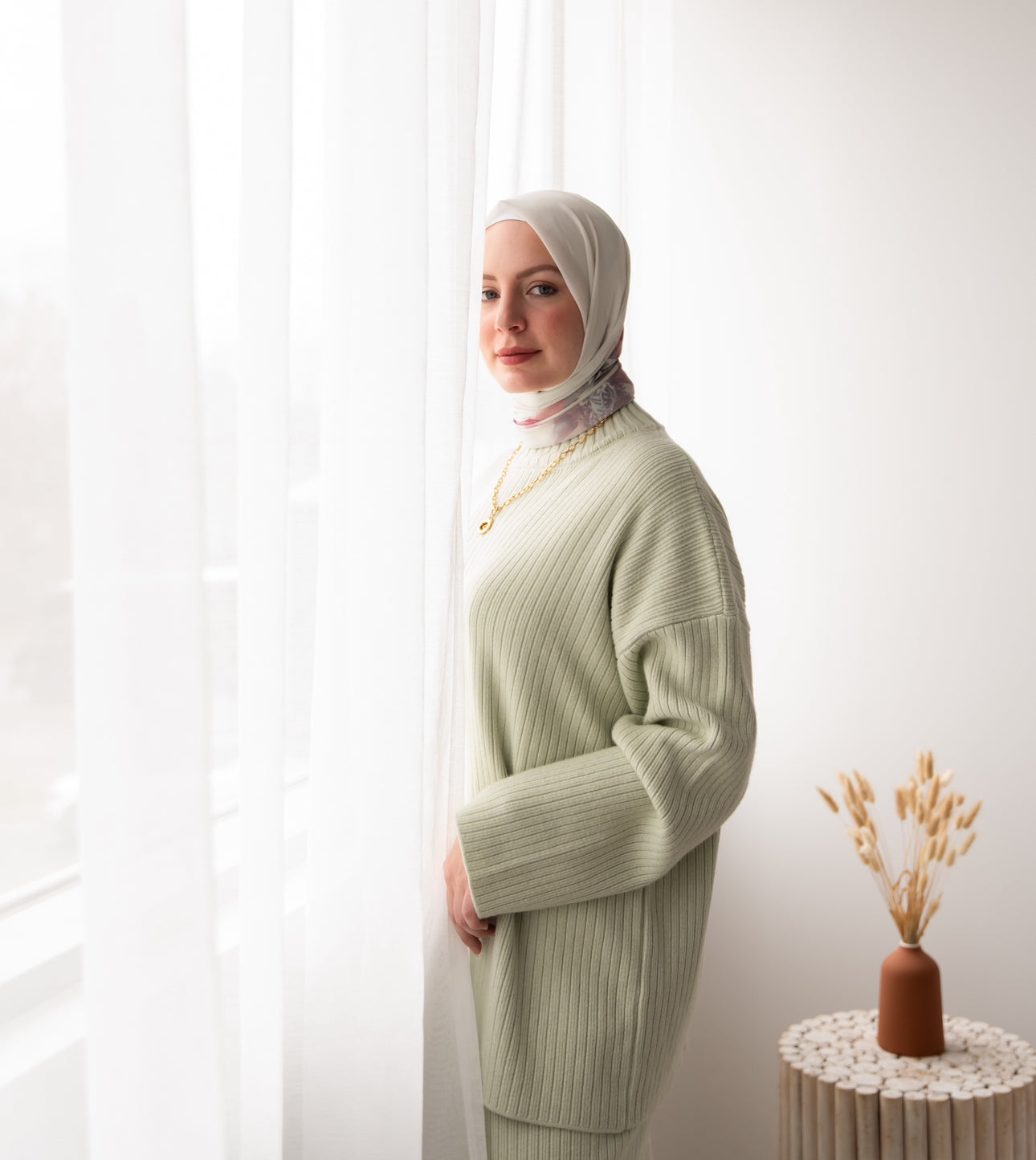 Refined Comfort Knitwear Set (Farah’s Collection) طقم كروشيه براحة وأناقة (مجموعة فرح)