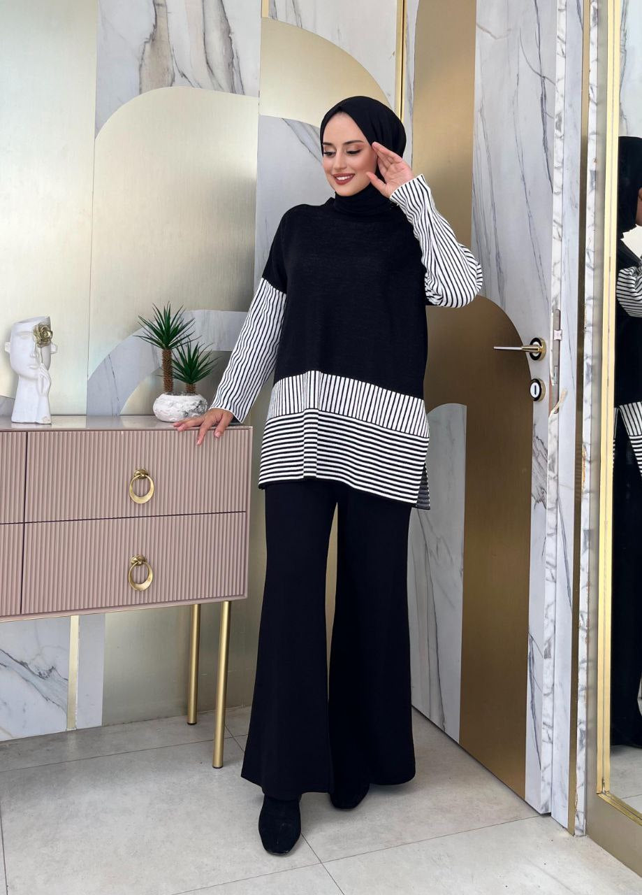 Best Seller / Chic Striped Knitwear Set