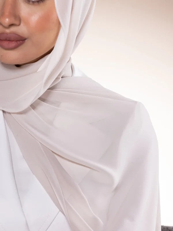 حجاب شيفون رمادي- Grey chiffon hijab