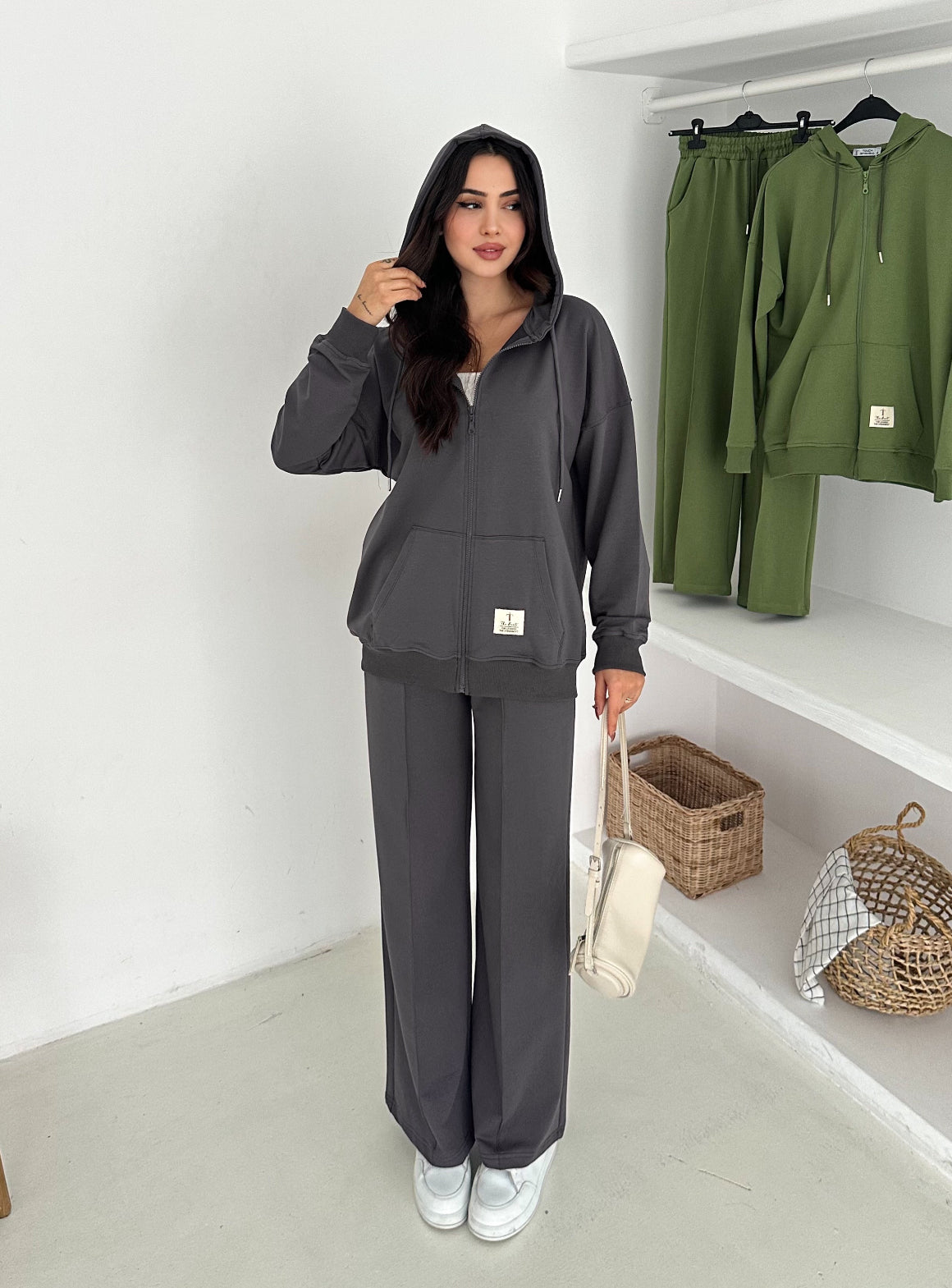 Famous Outfit - Comfy Set