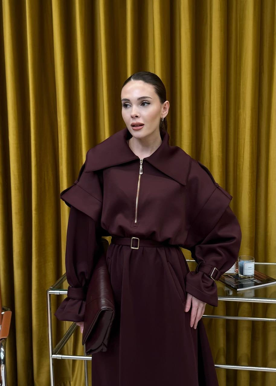 Chic and elegant belted dress